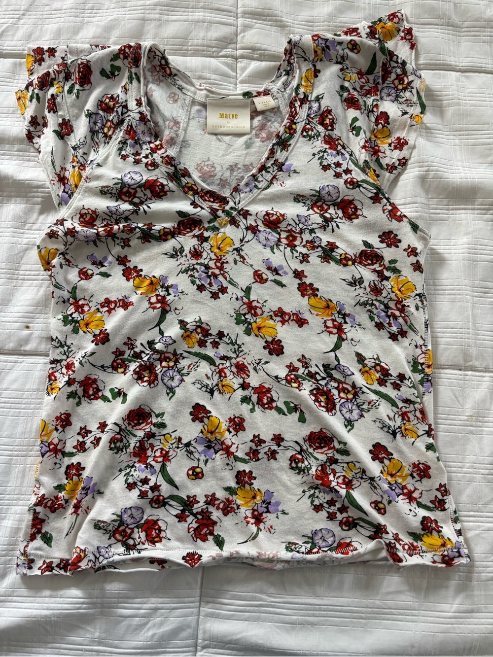Maeve White Floral V-Neck Flutter Sleeve Tee